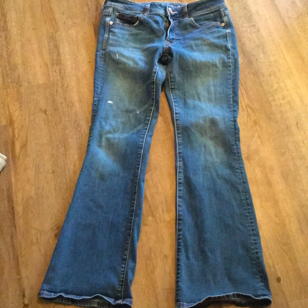 AmericanEagleOutfitters Super Stretch Kick Boot Jeans